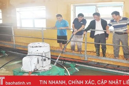 'Giải cứu' trạm bơm, sớm cấp nước ổn định cho khách hàng