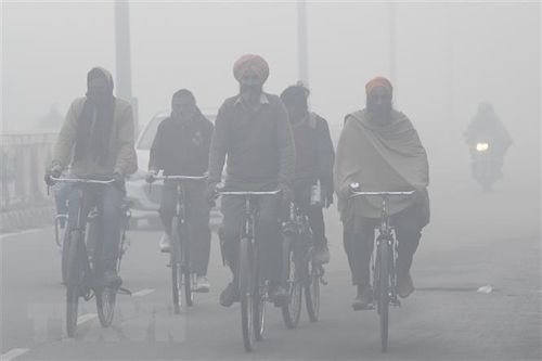 Khói mù bao trùm cả thủ đô New Delhi của Ấn Độ