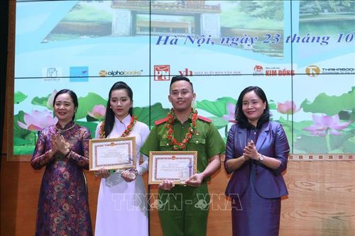 Trao giải thưởng Cuộc thi Đại sứ Văn hóa đọc năm 2020