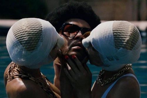 The Weeknd quay lại với MV mới mừng dịp lễ hội Halloween: Kinh dị, máu me và tăm tối cùng một lúc