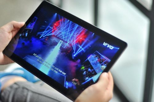 Mở hộp Samsung Galaxy Tab A7: Thiết kế cổ điển, cấu hình ổn!