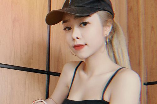 Quản lý Quỳnh Giang – Người đứng sau thành công của idol Alive