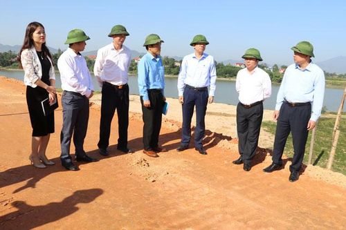 Đẩy nhanh tiến độ các dự án nâng cấp, cải tạo đê điều