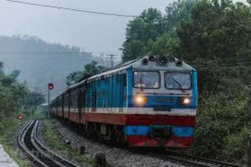 Đường sắt thiệt hại hàng chục tỷ đồng vì mưa lũ miền Trung