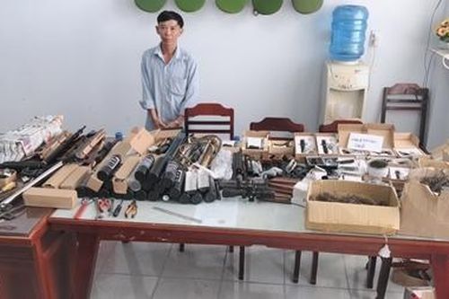 Thuê nhà làm nơi giao dịch, lên mạng mua bán súng