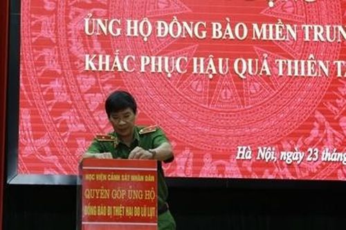 Học viện CSND quyên góp gần 1 tỷ đồng hỗ trợ đồng bào miền Trung