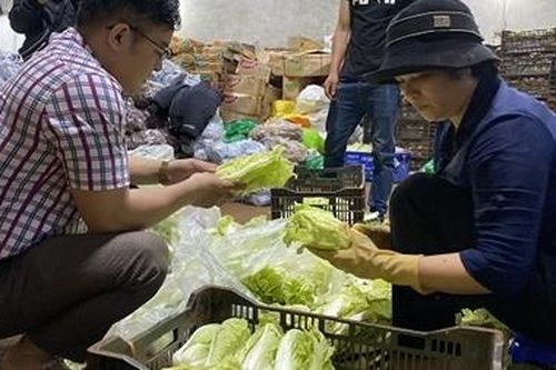 Đưa nông sản Đà Lạt ra ủng hộ 'khúc ruột miền Trung'