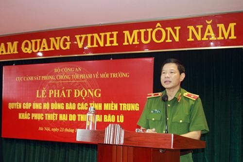 Cục Cảnh sát môi trường chung tay vì bà con vùng lũ miền Trung