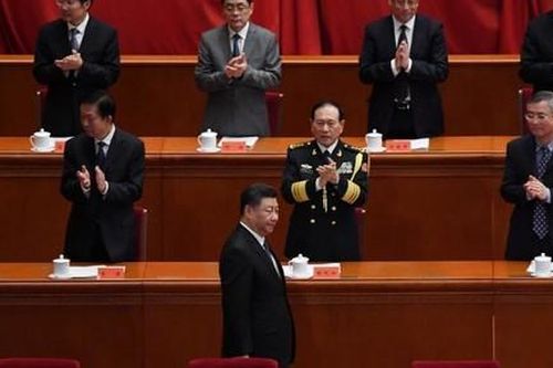 Ông Tập: Quân đội sẵn sàng chiến đấu 'với kẻ gây rối trước thềm nhà'