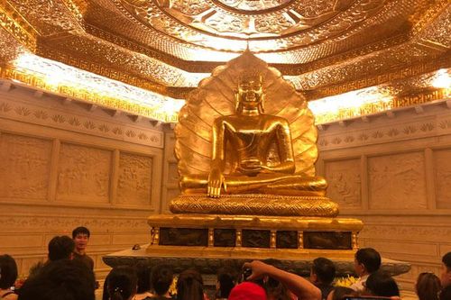 Ninh Bình nỗ lực kéo du khách trở lại