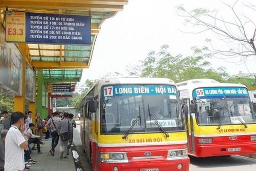 Xe buýt Hà Nội: Nhiều nhưng chưa thuận tiện