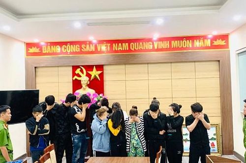 Quảng Ninh: Tạm giữ 12 đối tượng có hành vi lừa đảo, chiếm đoạt tài sản