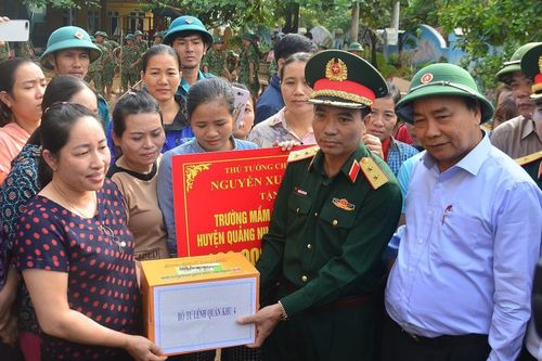 Chính phủ hỗ trợ khẩn cấp 500 tỷ cho 5 tỉnh miền Trung