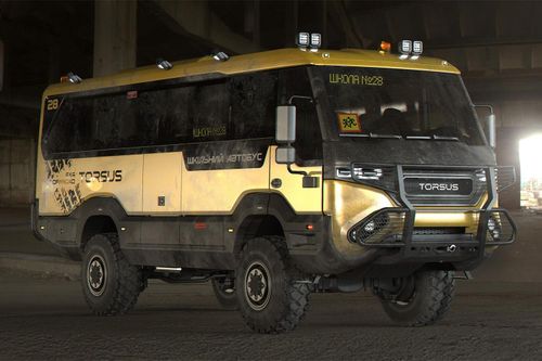 Xe buýt địa hình chở học sinh có giá 430.500 USD