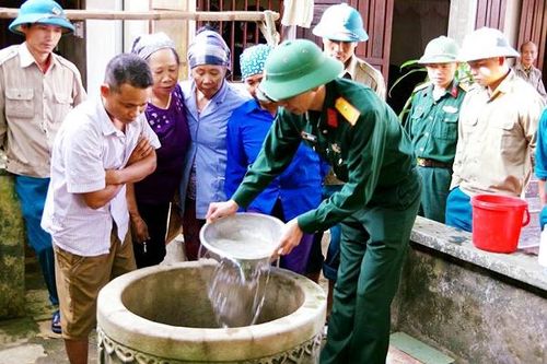 Xuất cấp hóa chất khử khuẩn phòng, chống dịch bệnh