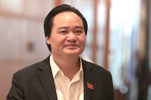 Bộ trưởng Phùng Xuân Nhạ giải trình về chương trình và sách giáo khoa