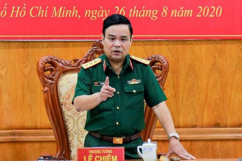 Tướng Lê Chiêm phụ trách mảng việc nào ở Bộ Quốc Phòng?