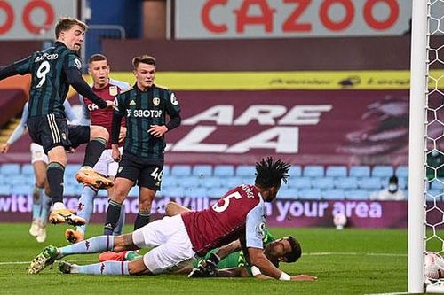 Aston Villa 0-3 Leeds: Aston Villa đã biết thua