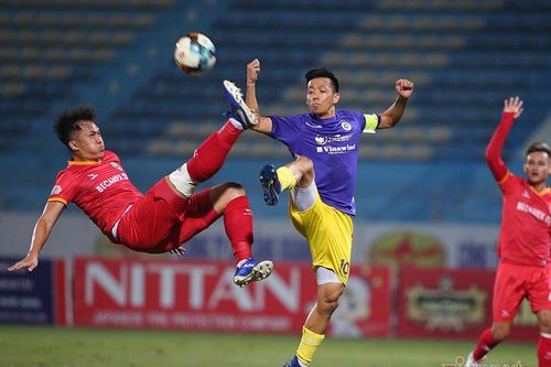 Màn ăn mừng đầy cảm xúc của 'người hùng' Quang Hải