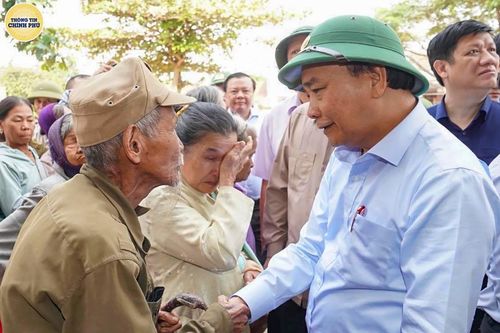 Thủ tướng Nguyễn Xuân Phúc: Không gây khó khăn cho các nhà hảo tâm