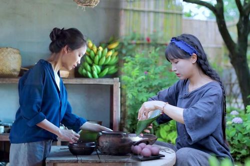 Chủ kênh YouTube Bếp Trên Đỉnh Đồi chính thức lên tiếng sau lùm xùm bị tố đạo nhái Lý Tử Thất