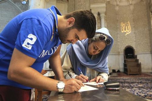 Iran 'mở đường' cho phụ nữ tranh cử tổng thống