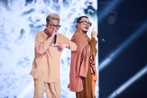 Điểm sáng 'King Of Rap' tập 12: RichChoi và Hà Lê trình diễn Rap trên nền nhạc Trịnh