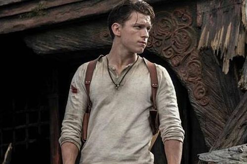 Tom Holland trên phim trường 'Uncharted'