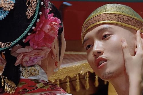 Tài tử 'Diên Hi công lược' diễn cảnh khóc như đang nhai kẹo cao su
