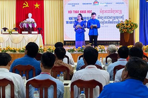 Nghệ thuật sân khấu Dù kê – 100 năm hình thành và phát triển