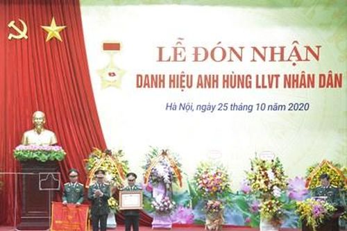 Viện Kỹ thuật công trình đặc biệt đón nhận danh hiệu Anh hùng lực lượng vũ trang nhân dân