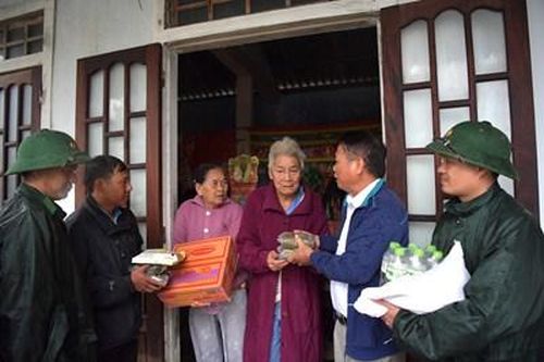 'Người dân luôn tin tưởng bộ đội'