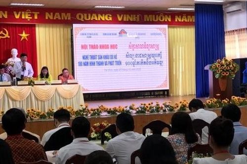 Tạo sức hấp dẫn mới cho sân khấu Dù Kê của người Khmer Nam Bộ