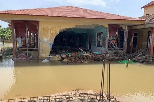 Ngành Giáo dục Quảng Bình: Nỗ lực khắc phục hậu quả sau lũ dữ