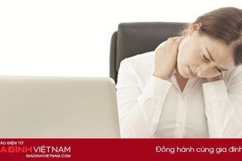 Không cần trị liệu, bài tập 5 phút sẽ trị mỏi cổ cho dân văn phòng