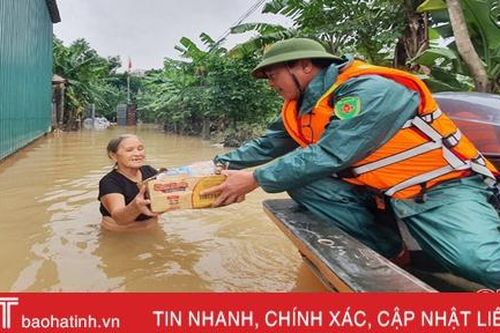 Nghe cán bộ, chiến sỹ Hà Tĩnh kể chuyện ứng cứu người dân trong lũ dữ