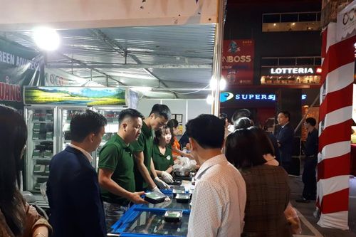 Quảng Ninh đưa sản phẩm OCOP và thủy sản tới người tiêu dùng Hà Nội