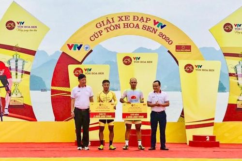 Giải xe đạp VTV Cúp Tôn Hoa Sen 2020 thi đấu chặng 2 nội dung cá nhân tính giờ