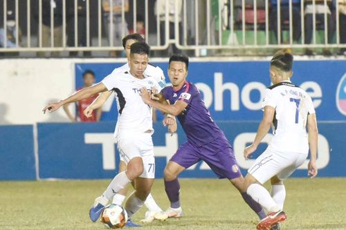 Hoàng Anh Gia Lai nhận 'trái đắng' trước Sài Gòn FC ngay trên sân nhà
