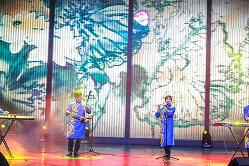 Đoàn Ca múa nhạc Hải Đăng: Thêm giai điệu mới từ nhạc cụ truyền thống