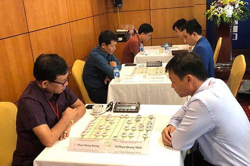 Kỳ thủ Vũ Văn Tuyến vô địch giải Cờ tướng doanh nhân lần thứ nhất 2020