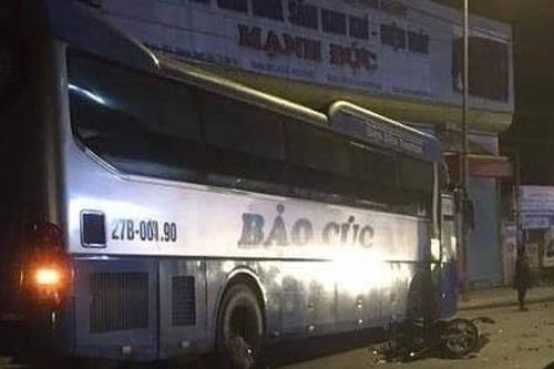 Sơn La: Xe khách lấn đường đâm trực diện xe máy làm 1 người tử vong