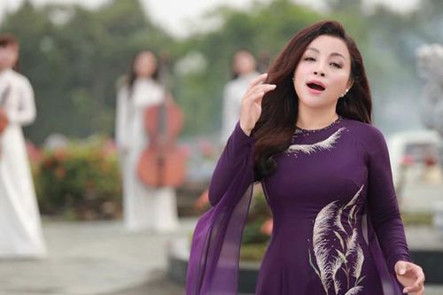 Chương trình nghệ thuật 'Cho người trong giông bão' ủng hộ miền Trung