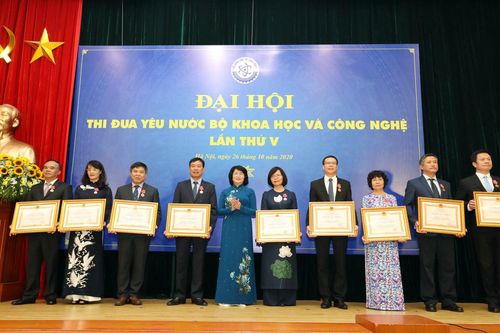 Huy động tối đa mọi nguồn lực để phát triển KH&CN