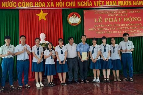 Các địa phương quyên góp ủng hộ đồng bào miền trung