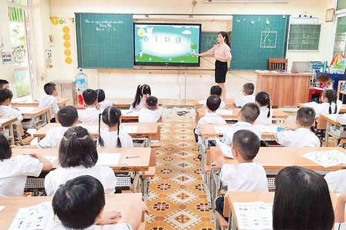 Nhanh chóng đưa nghị quyết vào cuộc sống