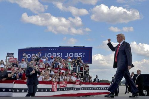 Đánh giá những kỷ lục kinh tế của Tổng thống Mỹ Donald Trump