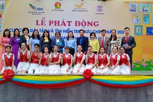 Tuổi trẻ Việt Nam qua con tem bưu chính