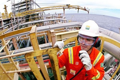 Brazil trở thành nhà cung cấp dầu thô lớn thứ ba cho Trung Quốc