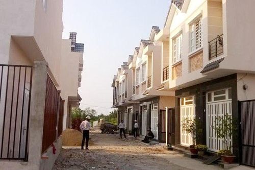 Méo mặt ôm hận 'ở khổ, bán khó' vì trót ham rẻ mua nhà xây sẵn